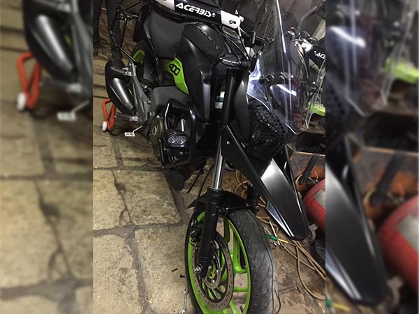 ബജാജ് ഡോമിനാറിന് ഒരു അഡ്വഞ്ചര്‍ പതിപ്പ്; ഗ്രൗണ്ട് ഡിസൈന്‍സിന്റെ അവതാരം ശ്രദ്ധ നേടുന്നു