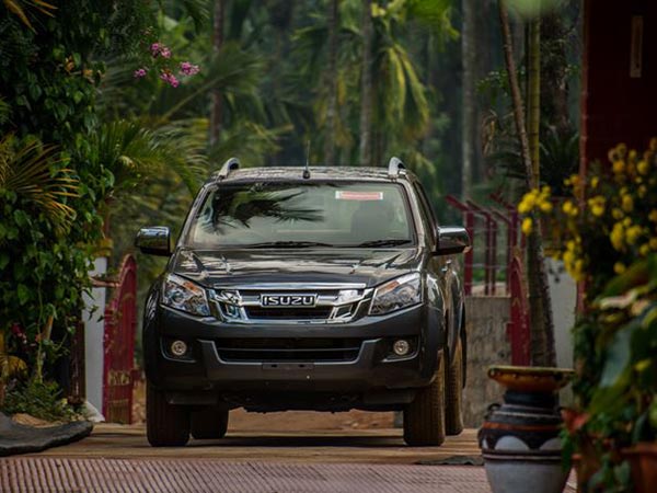 ഇന്ത്യന്‍ വിപണിയെ മാറ്റി മറിച്ച 10 കാറുകള്‍