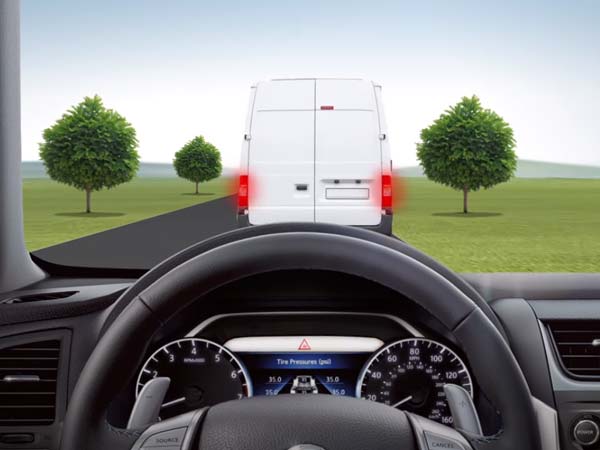 കാര്‍ തകരാറിലാക്കുന്ന 10 ഡ്രൈവിംഗ് ശീലങ്ങള്‍; നിങ്ങള്‍ക്കുമുണ്ടോ ഈ ശീലങ്ങള്‍?