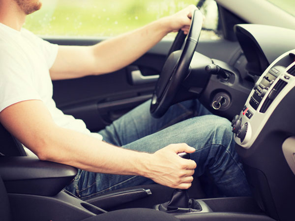 ഡ്രൈവിംഗില്‍ നിങ്ങള്‍ അറിയാതെ ചെയ്യുന്ന ചില 'വലിയ' അബദ്ധങ്ങള്‍