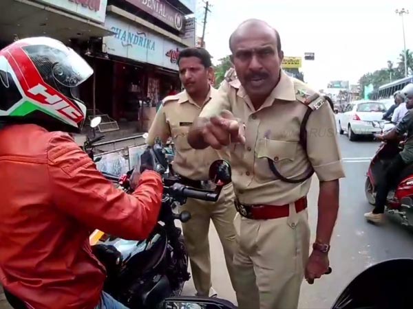 തടഞ്ഞു നിര്‍ത്തി അധിക്ഷേപം; സൂപ്പര്‍ബൈക്കുകളെ കണ്ടാല്‍ പൊലീസിന് 'കലിയിളകുമോ' എന്ന് സോഷ്യല്‍ മീഡിയ