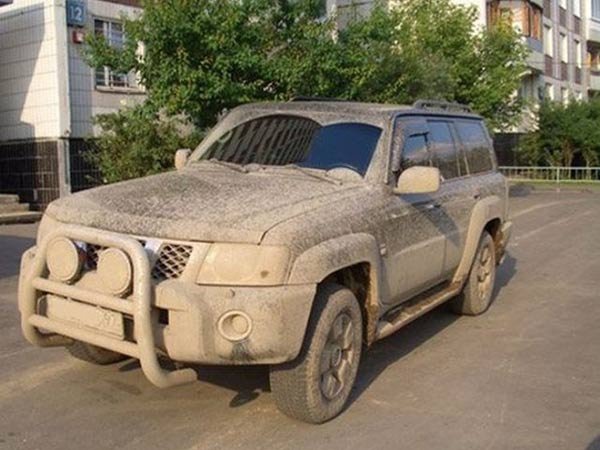 കാറിന്റെ പുതുമയും തിളക്കവും നിലനിര്‍ത്താനുള്ള ചില പൊടിക്കൈകൾ