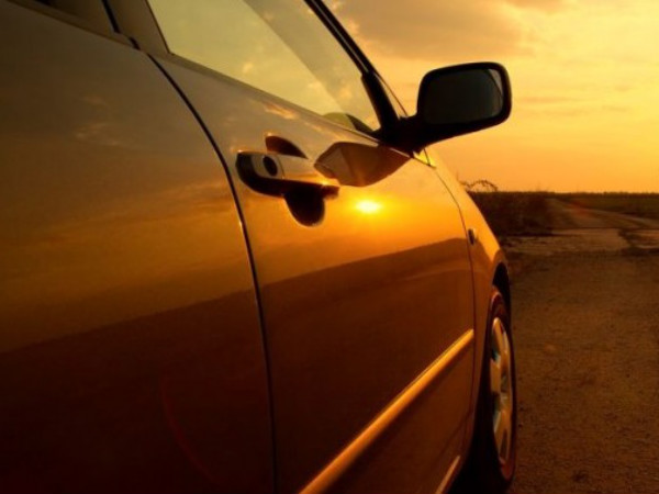 കാറിന്റെ പുതുമയും തിളക്കവും നിലനിര്‍ത്താനുള്ള ചില പൊടിക്കൈകൾ