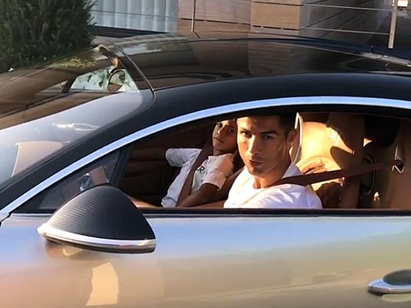 തന്നെ 'അമ്പരിപ്പിച്ച' ബുഗാട്ടി ഷിരോണിനെ ഒടുവില്‍ റൊണാൾഡോ സ്വന്തമാക്കി