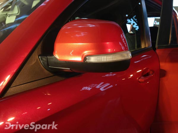 മഹീന്ദ്ര KUV100 NXT വിപണിയില്‍ എത്തി; വില 4.39 ലക്ഷം രൂപ