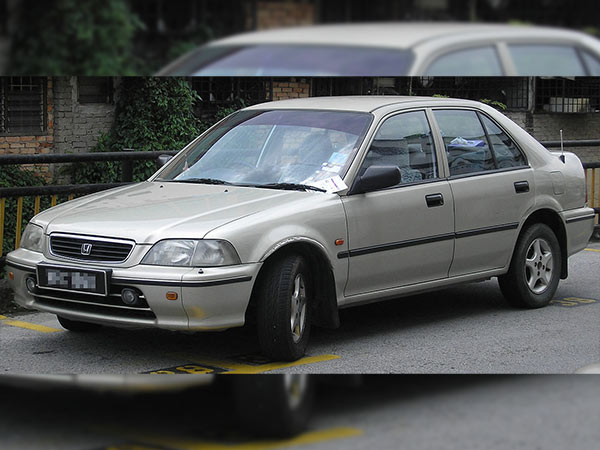 ഇന്ത്യയില്‍ ഏറ്റവുമധികം വില്‍ക്കപ്പെടുന്ന സെക്കന്‍ഡ് ഹാന്‍ഡ് കാറുകള്‍