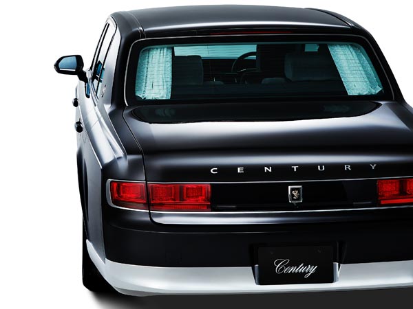 ആഢംബരത്തിന്റെ അവസാന വാക്ക് റോള്‍സ് റോയ്‌സ് അല്ല, കിടപിടിക്കാന്‍ ടൊയോട്ടയുമുണ്ട്!