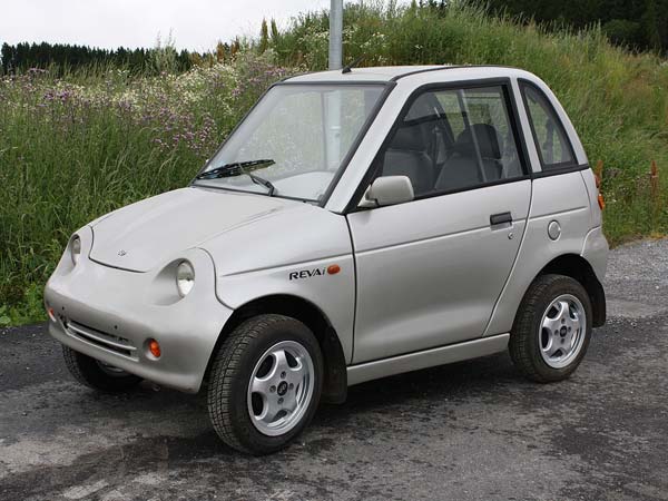 ഈ കാറുകളൊക്കെ ഇന്ത്യയില്‍ ജീവിച്ചിരിപ്പുണ്ടായിരുന്നോ? കൗതുകമുണര്‍ത്തിയ ചില അവതാരങ്ങൾ