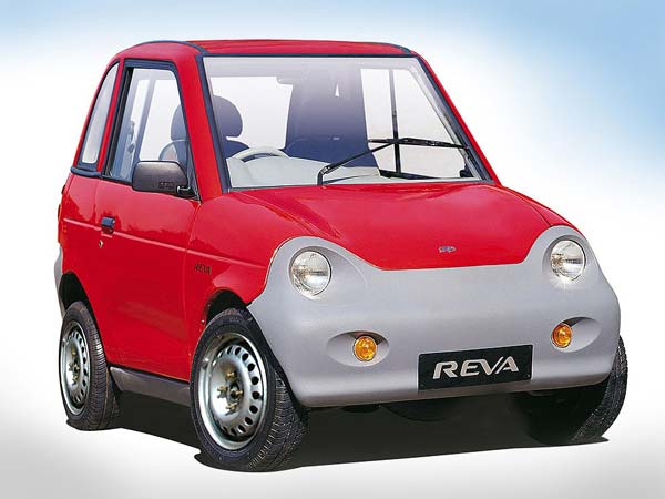 ഈ കാറുകളൊക്കെ ഇന്ത്യയില്‍ ജീവിച്ചിരിപ്പുണ്ടായിരുന്നോ? കൗതുകമുണര്‍ത്തിയ ചില അവതാരങ്ങൾ