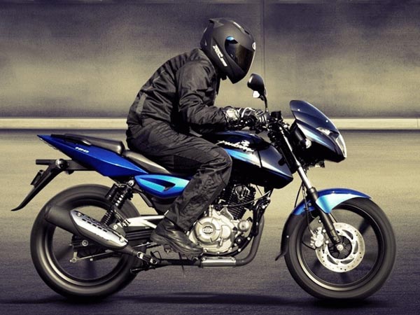 അന്നും ഇന്നും ഇന്ത്യയ്ക്ക് പ്രിയം ബജാജ് പള്‍സറിനോട്; കാരണം ഇതാണ് 