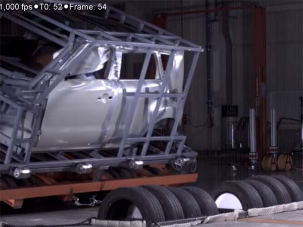 ലോകത്തെ ആദ്യ സണ്‍റൂഫ് എയര്‍ബാഗുമായി ഹ്യുണ്ടായി; ഇത് സുരക്ഷയുടെ പുതിയ മുഖം