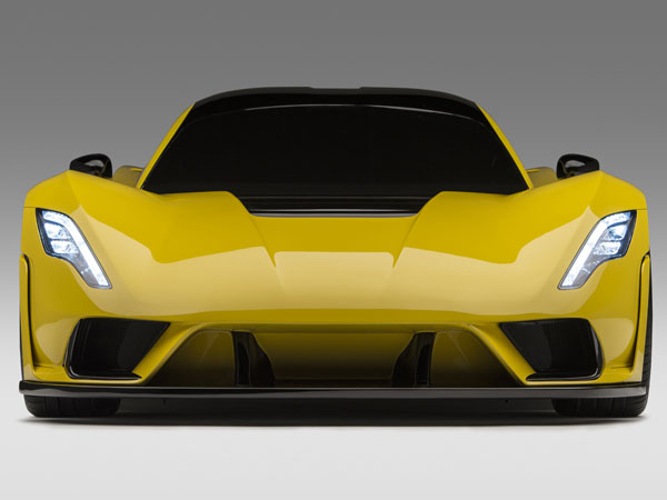 ബുഗാട്ടിയ്ക്ക് അമേരിക്കയില്‍ നിന്നും ഭീഷണി; 480 കിലോമീറ്റര്‍ വേഗതയുമായി ഈ ഹൈപ്പര്‍കാര്‍