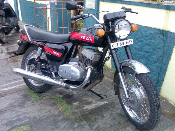 ബുള്ളറ്റിന് പുതിയ ഭീഷണി; ജാവ മോട്ടോര്‍സൈക്കിളുമായി മഹീന്ദ്ര ഇന്ത്യയിലേക്ക്