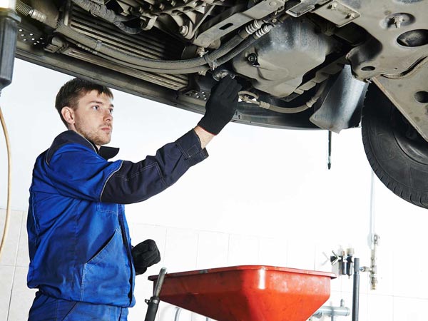 കാര്‍ എഞ്ചിന്‍ സുഗമമായി പ്രവര്‍ത്തിക്കാന്‍ ശ്രദ്ധിക്കേണ്ട ചില കാര്യങ്ങള്‍