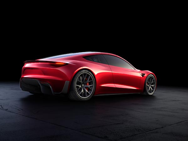 ബുഗാട്ടി ഒക്കെ പഴങ്കഥ; കാര്‍ ലോകത്തെ വിസ്മയിപ്പിച്ച് ടെസ്‌ല റോഡ്‌സ്റ്റര്‍!