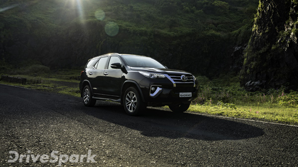 ടൊയോട്ടയുടെ പ്രതീക്ഷയ്ക്ക് ഒത്ത് ഫോര്‍ച്യൂണര്‍ ഉയരുന്നുണ്ടോ — റിവ്യൂ