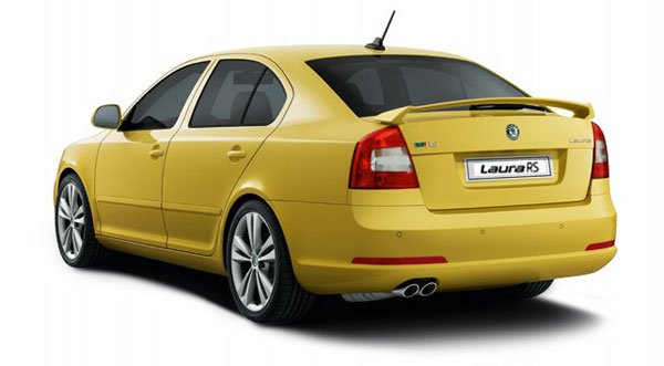 സ്കോഡ ലൊറയെ ഇന്ത്യയില് തിരിച്ചുവിളിക്കുന്നു സ്കോഡ ലൊറയെ ഇന്ത്യയില് തിരിച്ചുവിളിക്കുന്നു