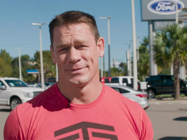 വാങ്ങിയ ഫോര്‍ഡ് ജിടി ജോണ്‍ സീന വിറ്റു; താരത്തിന് എതിരെ ഫോര്‍ഡ് കോടതിയില്‍