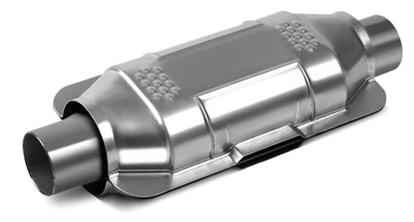 കാര്‍ സൈലന്‍സറില്‍ നിന്നും വെള്ളം ഉറ്റുന്നുണ്ടോ? വിഷമിക്കേണ്ട, കാരണമിതാണ്!