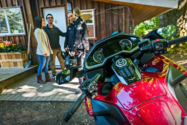 2018 ഗോള്‍ഡ് വിങ്ങുമായി ഹോണ്ട വിപണിയില്‍; വില 26.85 ലക്ഷം രൂപ മുതല്‍