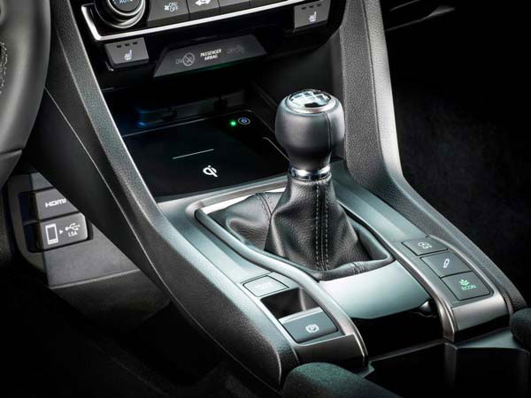 മൂന്നില്‍ നിന്നും നേരെ അഞ്ചിലേക്ക്; മാനുവല്‍ കാറിലുള്ള 'ഗിയര്‍ച്ചാട്ടം' നല്ലതാണോ?