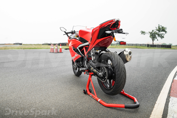 അപാച്ചെ RR 310 — ടിവിഎസില്‍ നിന്നും വൈകിയെത്തിയ പോരാളി; റിവ്യൂ