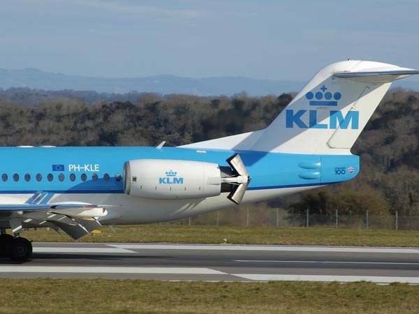 ശരിക്കും വിമാനത്തിന് റിവേഴ്‌സ് ഗിയര്‍ ഉണ്ടോ?