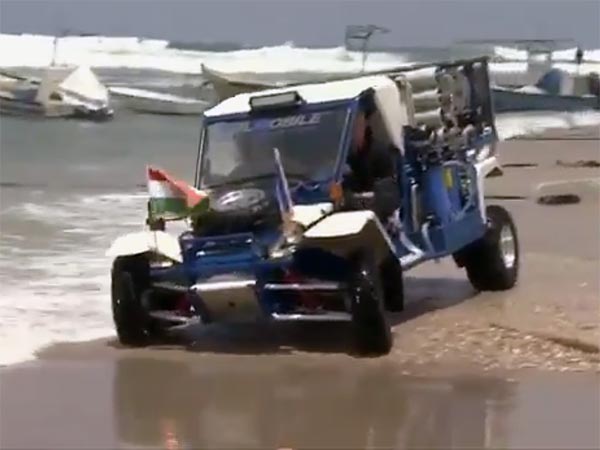 നരേന്ദ്രമോദിക്ക് വേണ്ടി 71 ലക്ഷം രൂപയുടെ ജീപ്പ്; സമ്മാനമൊരുക്കി ഇസ്രായേല്‍