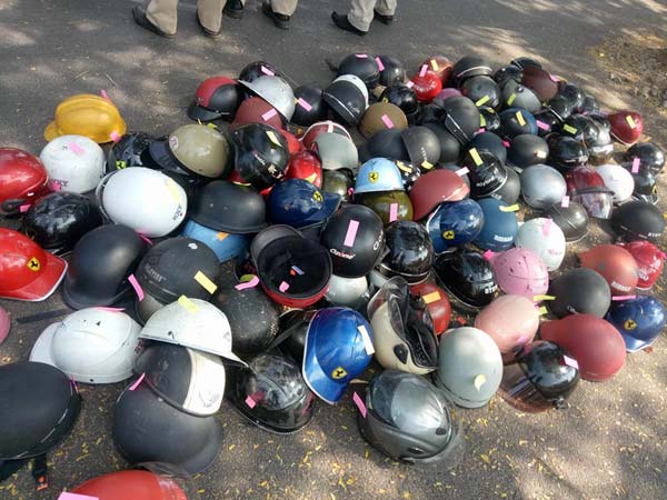 ISI മുദ്രയില്ലാത്ത ഹെല്‍മറ്റ് എങ്കില്‍ ഇന്‍ഷൂറന്‍സ് കമ്പനികള്‍ നഷ്ടപരിഹാരം നല്‍കേണ്ടതില്ല: ഹൈക്കോടതി