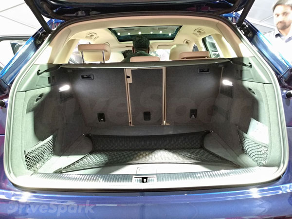 പുത്തന്‍ Q5 എസ്‌യുവിയുമായി ഔഡി വിപണിയില്‍; വില 53.25 ലക്ഷം രൂപ മുതല്‍