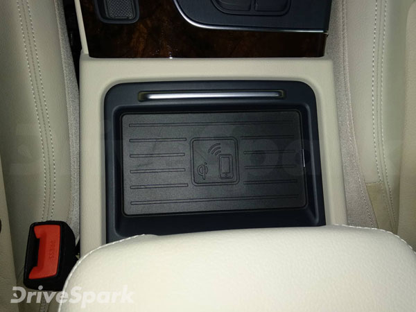 പുത്തന്‍ Q5 എസ്‌യുവിയുമായി ഔഡി വിപണിയില്‍; വില 53.25 ലക്ഷം രൂപ മുതല്‍