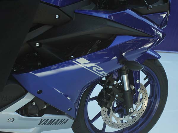 പുതിയ യമഹ R15 V3 ബുക്കിംഗ് ആരംഭിച്ചു; വരവ് ഉടന്‍