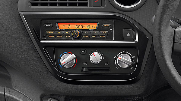 റെഡി-ഗോയ്ക്ക് പുതിയ എഎംടി പതിപ്പുമായി ഡാറ്റ്‌സന്‍; വില 3.80 ലക്ഷം രൂപ മുതല്‍