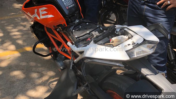 പുതിയ ഡ്യൂക്ക് 390 ബൈക്കില്‍ പ്രശ്‌നങ്ങളുടെ മേളം, കൈയ്യൊഴിഞ്ഞ് കെടിഎം ഡീലര്‍ഷിപ്പും; വീഡിയോ