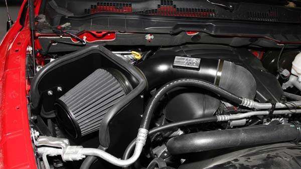 50,000 രൂപയ്ക്ക് കാറിന്റെ കരുത്ത് കൂട്ടാം; ബജറ്റില്‍ ഒതുങ്ങുന്ന പെര്‍ഫോര്‍മന്‍സ് മോഡിഫിക്കേഷനുകൾ