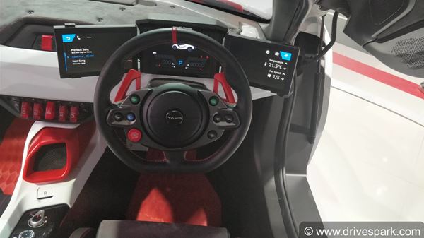 ടമോ റെയ്‌സ്‌മോയെ കാണാന്‍ ചെന്നു, പക്ഷെ കണ്ടത് 'റെയ്‌സ്‌മോ+-'; എക്സ്പോ സന്ദർശകരെ അമ്പരപ്പിച്ച് ടാറ്റ