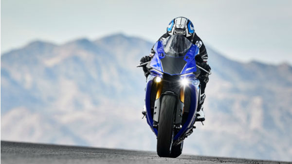 R1 ന്റെ വില യമഹ കുത്തനെ കുറച്ചു