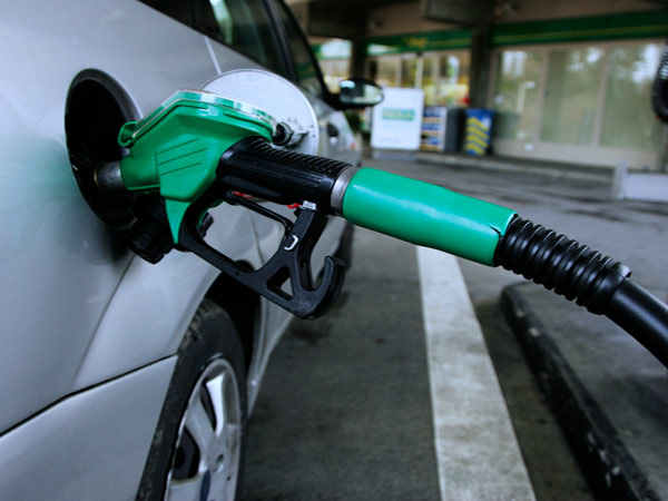 ഇന്ധനശേഷി 50 ലിറ്റര്‍, കാറില്‍ നിറച്ചത് 53.36 ലിറ്റര്‍! ഇതെങ്ങനെ സംഭവിച്ചു?