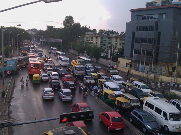 5,000 രൂപ പണമടച്ചാല്‍ പുതിയ കാറിന് പഴയ നമ്പര്‍ നേടാം