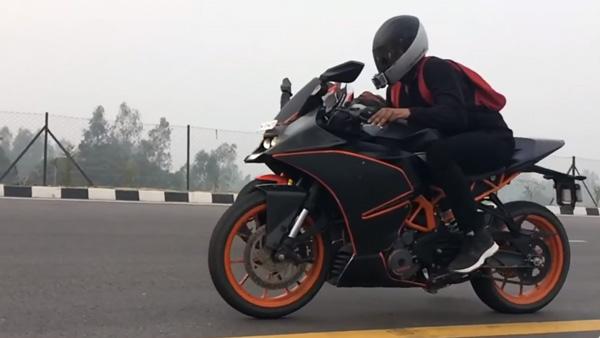 കെടിഎം RC 390 യ്ക്ക് മുന്നില്‍ പിടിച്ചു നില്‍ക്കാന്‍ ടിവിഎസ് അപാച്ചെ RR 310 ന് സാധിക്കുമോ?