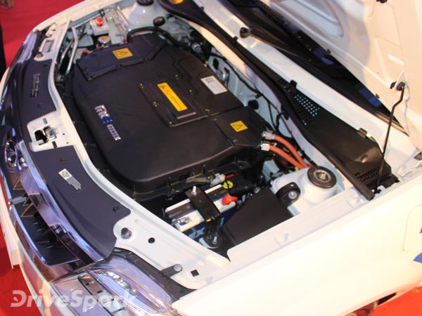 ടാറ്റയ്ക്ക് ഒരു മുഴം മുമ്പെ എറിഞ്ഞ് മഹീന്ദ്ര; 'ഫിഗൊ ആസ്‌പൈര്‍' ഉടന്‍ മഹീന്ദ്ര നിരയില്‍!