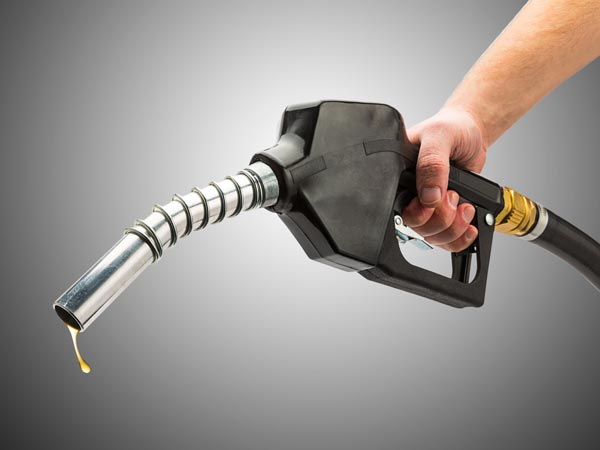 ഇന്ധനശേഷി 50 ലിറ്റര്‍, കാറില്‍ നിറച്ചത് 53.36 ലിറ്റര്‍! ഇതെങ്ങനെ സംഭവിച്ചു?