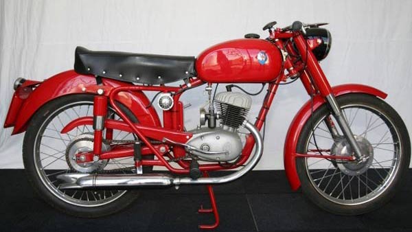 സെക്കന്‍ഡ് ഹാന്‍ഡ് ബുള്ളറ്റ് തേടി അലയേണ്ട; റോയല്‍ എന്‍ഫീല്‍ഡ് 'വിന്റേജ്' സ്‌റ്റോര്‍ ആരംഭിച്ചു!