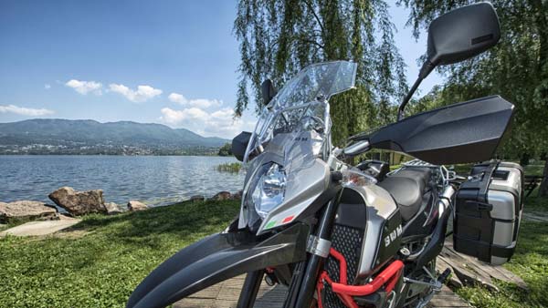 ഇറ്റലിയില്‍ നിന്നും ഒരു ബൈക്ക് ഇങ്ങോട്ട്; പ്രതീക്ഷ കാക്കുമോ എസ്ഡബ്ല്യുഎം സൂപ്പര്‍ഡ്യൂവല്‍ 600?