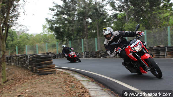 പ്രതീക്ഷ കാക്കുന്നുണ്ടോ ടിവിഎസിന്റെ പുതിയ പടക്കുതിര? അപാച്ചെ RTR 160 4V റിവ്യു