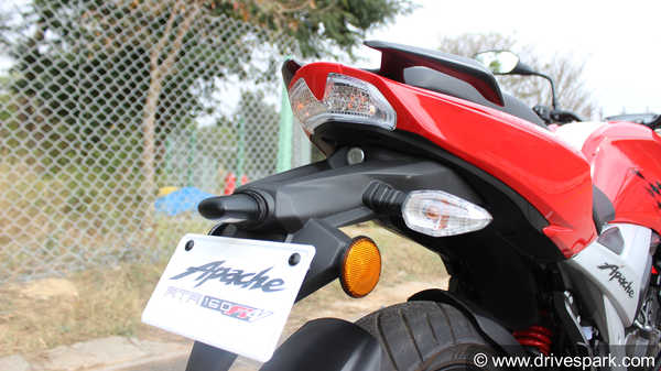 പ്രതീക്ഷ കാക്കുന്നുണ്ടോ ടിവിഎസിന്റെ പുതിയ പടക്കുതിര? അപാച്ചെ RTR 160 4V റിവ്യു