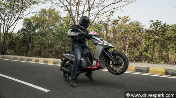 ഇറ്റാലിയന്‍ പെരുമയുമായി പുതിയ അപ്രീലിയ SR125 — റിവ്യു