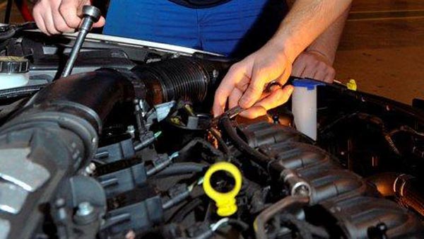 ഗിയര്‍ബോക്‌സ് കേടാക്കുന്ന ആറു ഡ്രൈവിംഗ് ശീലങ്ങള്‍