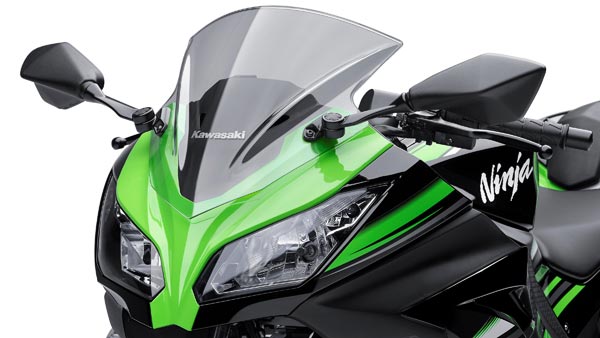 കവാസാക്കി നിഞ്ച 300 ന് വില കുറഞ്ഞു; 41,000 രൂപ വരെ വിലക്കിഴിവ്!