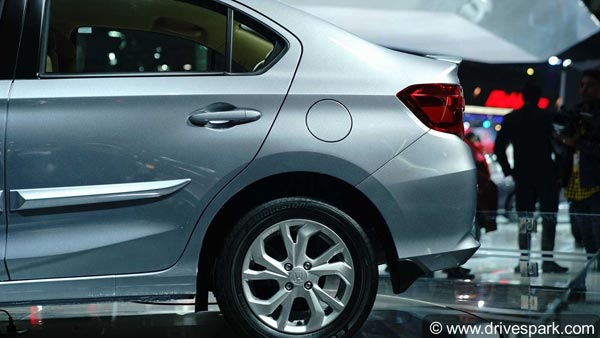 പുതിയ ഹോണ്ട അമേസ് എത്തുക മെയ് 16 ന് — ആദ്യ ഇരുപതിനായിരം പേര്‍ക്ക് പ്രത്യേക ആനുകൂല്യം!